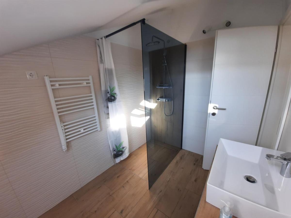 Sea View Later Apartment Рієка Екстер'єр фото